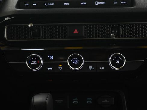 Used 2025 Honda Civic Sport image 15