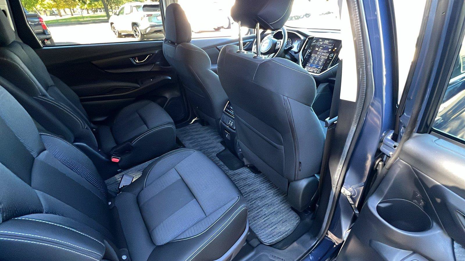 Used 2024 Subaru Ascent Premium w/ Convenience Package AWD/4WD image 15