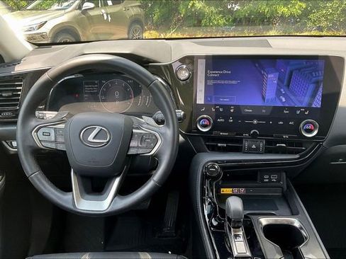 Used 2024 Lexus NX 350 AWD image 7