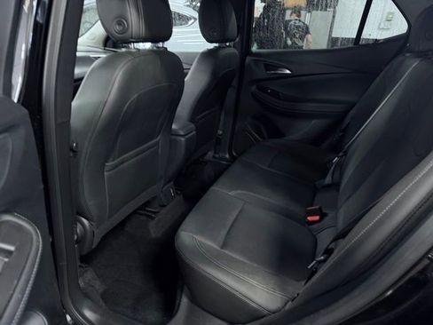 Used 2024 Buick Encore GX Preferred FWD image 18