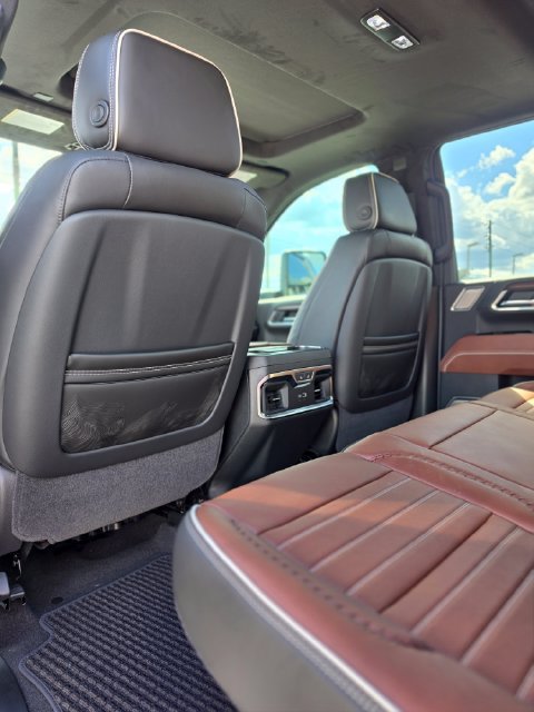 Used 2024 Chevrolet Silverado 2500 LTZ w/ LTZ Plus Package AWD/4WD image 22