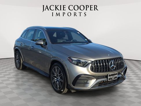 Used 2024 Mercedes-Benz GLC 43 AMG 4MATIC image 3