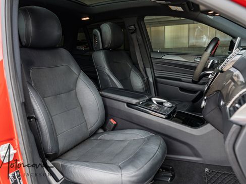 Used 2016 Mercedes-Benz GLE 450 4MATIC Coupe w/ Parking Assist Package image 23