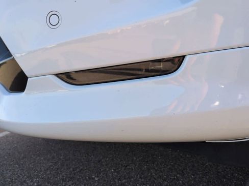 Used 2025 Land Rover Discovery Sport S image 10