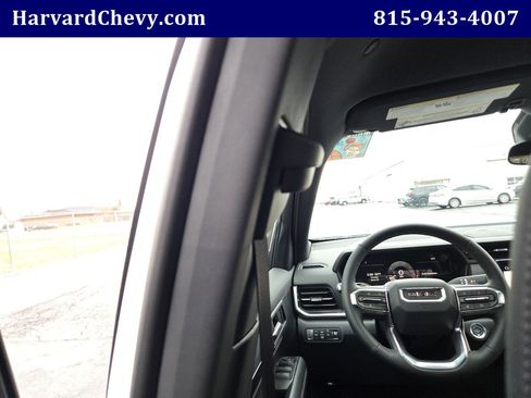 Used 2026 GMC Terrain Elevation w/ Elevation Premium Package image 29