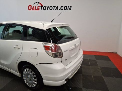 Used 2005 Toyota Matrix XR w/ Extra Value Pkg 1 FWD image 7