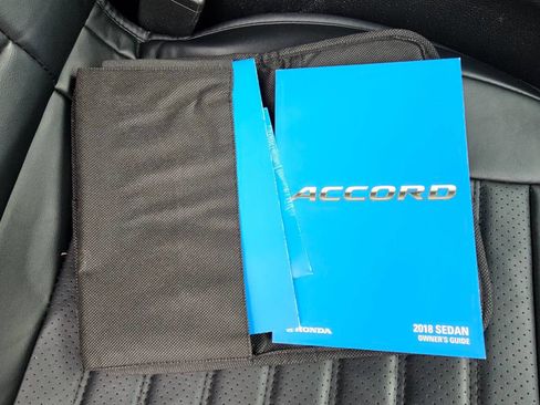 Used 2018 Honda Accord EX image 33