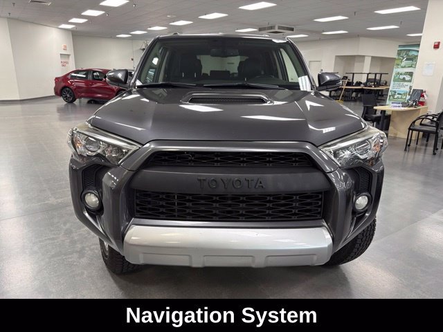 Used 2016 Toyota 4Runner Trail Premium AWD/4WD image 2