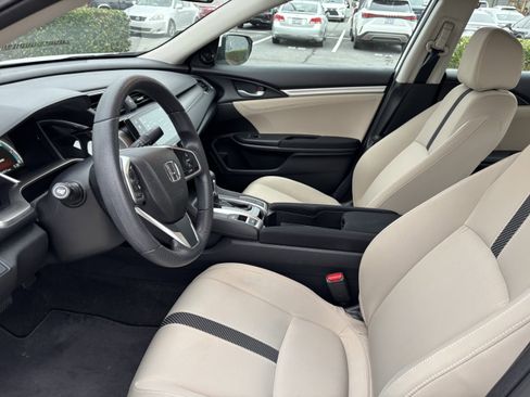 Used 2017 Honda Civic EX image 16