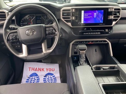 Used 2022 Toyota Tundra SR5 image 9