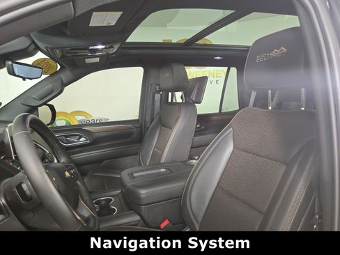Used 2024 Chevrolet Tahoe High Country image 11
