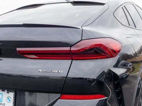 Used 2021 BMW X6 xDrive40i w/ M Sport Package image 3