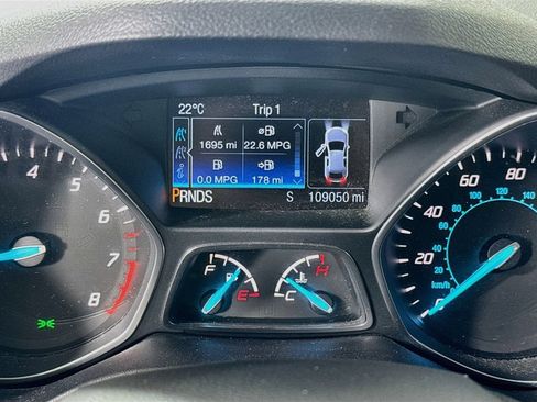 Used 2016 Ford Escape SE w/ Equipment Group 201A AWD/4WD image 12