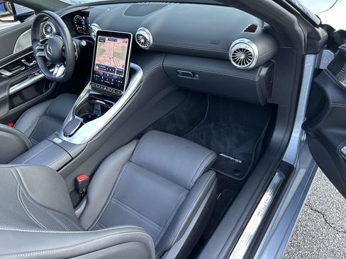 Certified 2022 Mercedes-Benz SL 55 AMG 4MATIC image 50