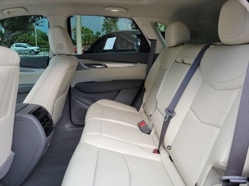 Certified 2024 Cadillac XT5 Premium Luxury FWD image 13