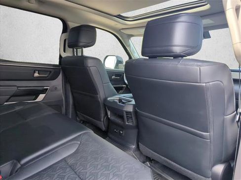 Used 2024 Toyota Tundra Limited AWD/4WD image 26