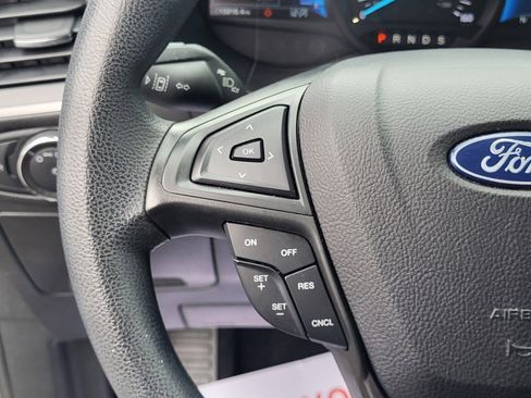 Certified 2022 Ford Edge SE image 27