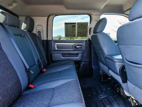 Used 2017 RAM 3500 SLT w/ Luxury Group image 23