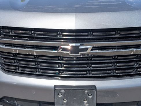 Used 2021 Chevrolet Tahoe RST w/ Luxury Package AWD/4WD image 12