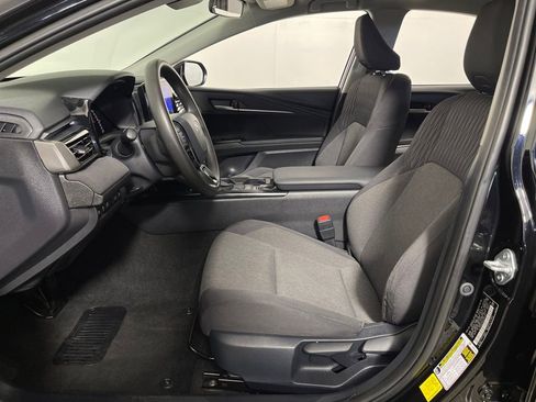 Certified 2025 Toyota Camry LE image 12