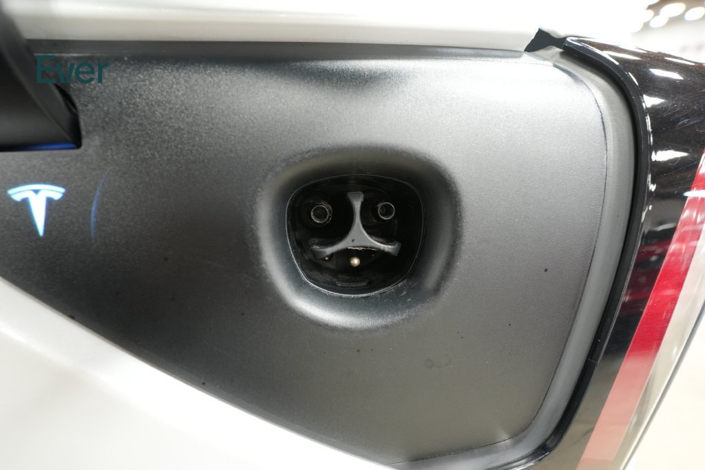 Used 2023 Tesla Model 3 Standard Range RWD image 10
