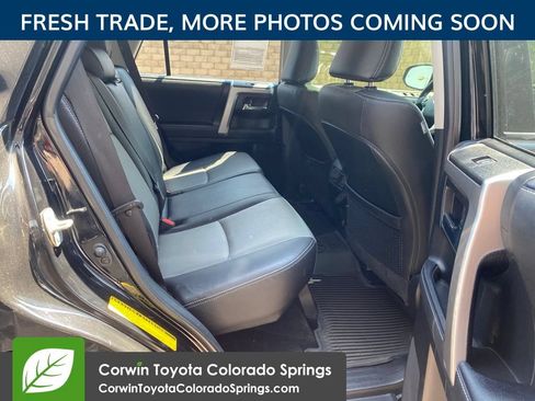 Used 2024 Toyota 4Runner SR5 Premium w/ Moonroof Package AWD/4WD image 11