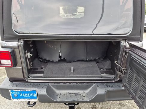 Used 2024 Jeep Wrangler Sport AWD/4WD image 20