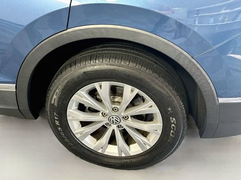 Used 2018 Volkswagen Tiguan SE FWD image 31