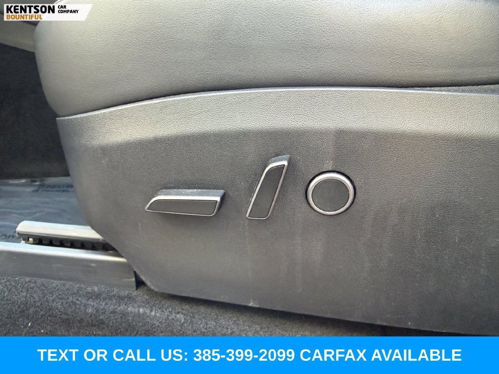 Used 2023 Tesla Model Y Long Range AWD/4WD image 29