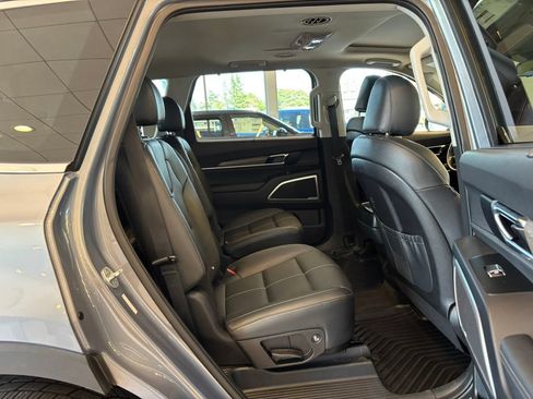 Used 2021 Kia Telluride EX w/ EX Premium Package AWD/4WD image 30