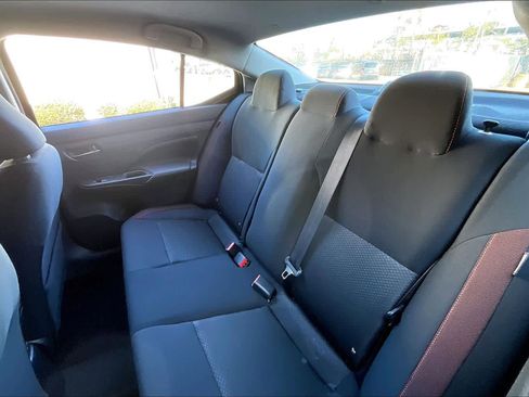 Used 2022 Nissan Versa SR w/ Trunk Package image 18