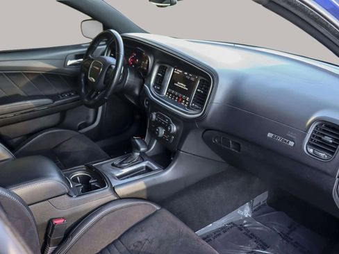 Used 2022 Dodge Charger Scat Pack w/ Daytona Edition Group image 34