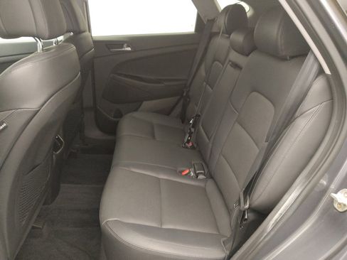 Used 2016 Hyundai Tucson Limited w/ Option Group 03 FWD image 18