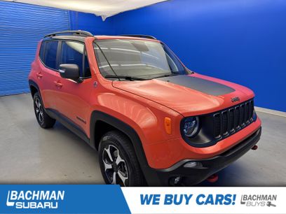 Used 2019 Jeep Renegade Trailhawk w/ UConnect 8.4 Nav Group