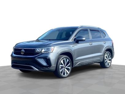 Used 2024 Volkswagen Taos SE