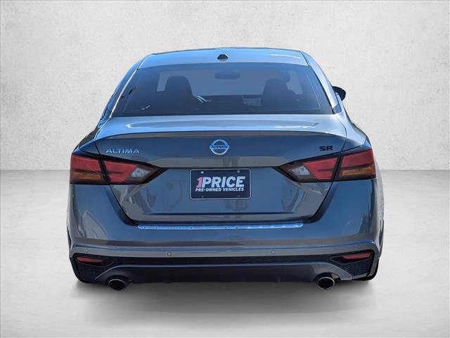 Used 2022 Nissan Altima 2.5 SR w/ Midnight Edition Package FWD image 6
