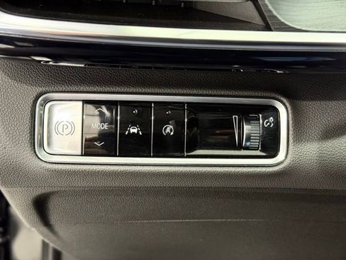 Used 2025 Buick Envision Preferred image 29