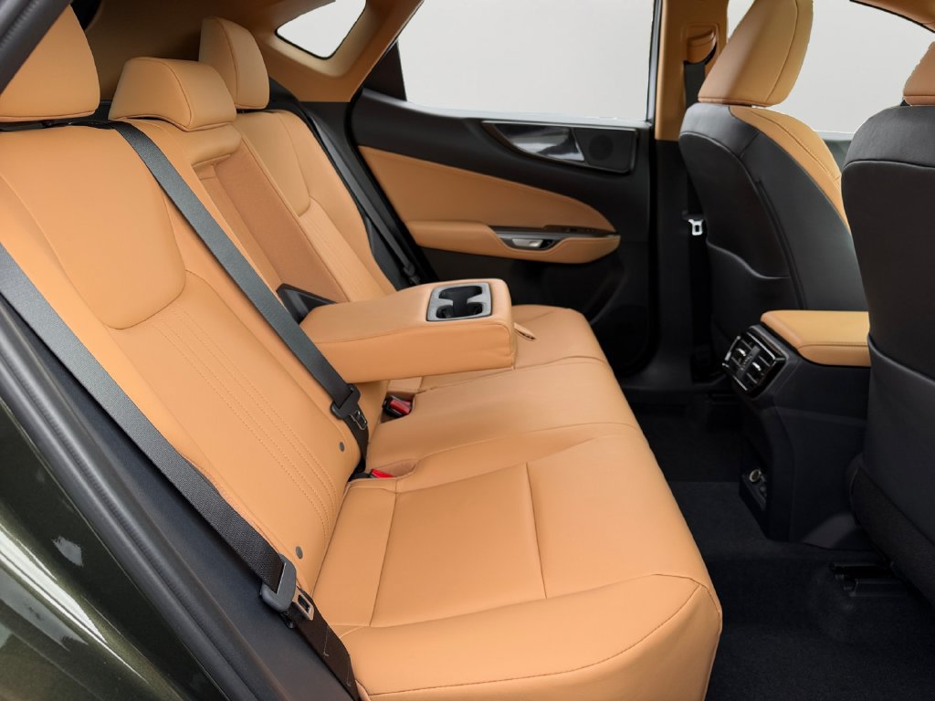 New 2026 Lexus NX 350 AWD image 6