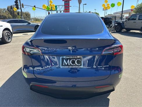 Used 2023 Tesla Model Y Long Range image 12