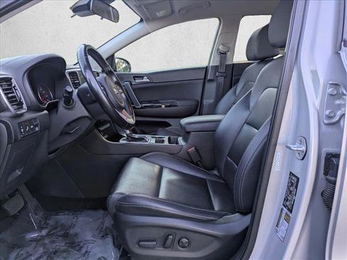 Used 2020 Kia Sportage EX image 15