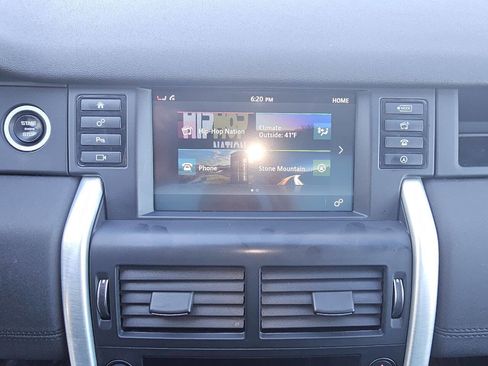 Used 2019 Land Rover Discovery Sport HSE image 29