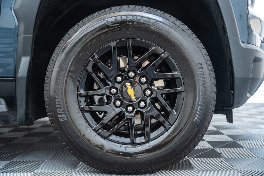 Used 2026 Chevrolet Silverado EV LT AWD/4WD image 20