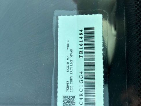 Used 2026 Chrysler Pacifica Limited w/ S Appearance Package image 16