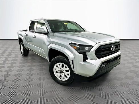 Used 2024 Toyota Tacoma SR5 image 1