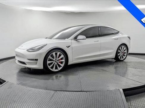 Used 2019 Tesla Model 3 Long Range image 2