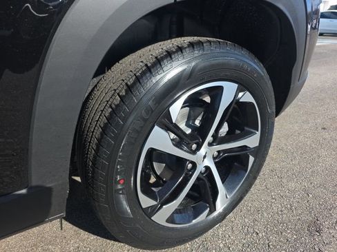 New 2026 Chevrolet Trax RS w/ Driver Confidence Package image 7