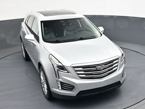 Used 2019 Cadillac XT5 Premium Luxury image 32