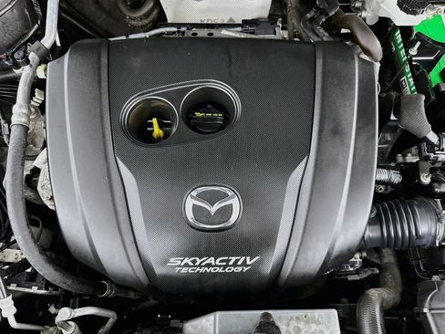 Used 2018 MAZDA CX-5 Touring FWD image 37