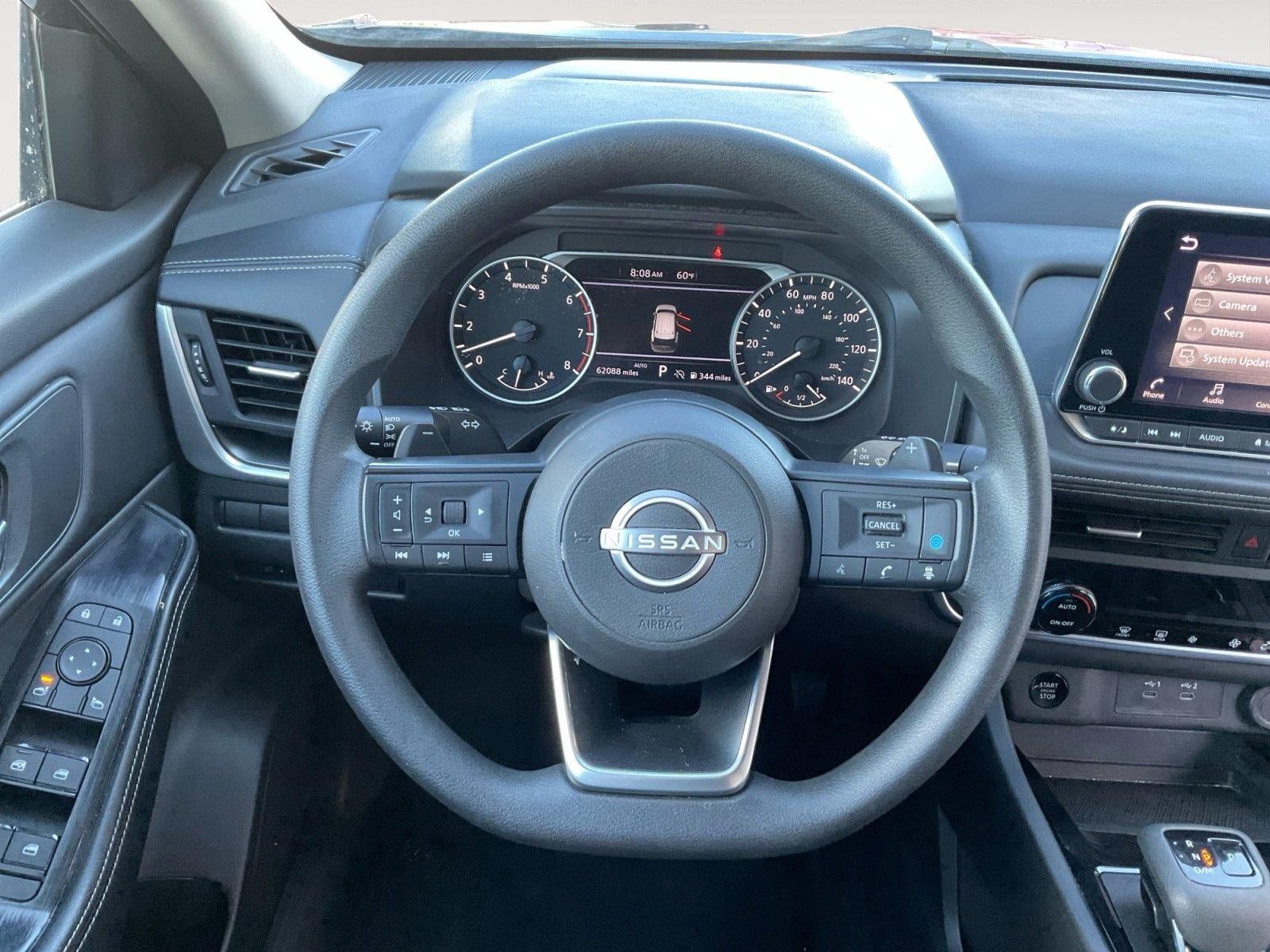 Used 2024 Nissan Rogue SV AWD/4WD image 12
