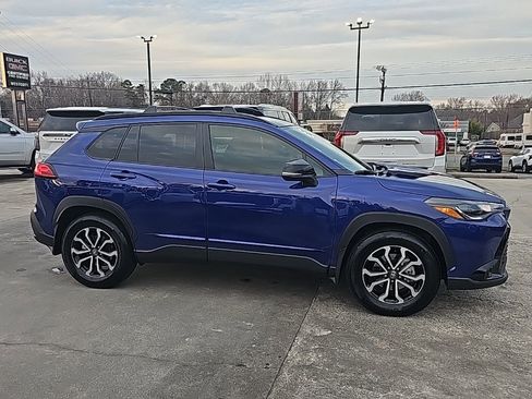 Used 2025 Toyota Corolla Cross AWD Hybrid image 2